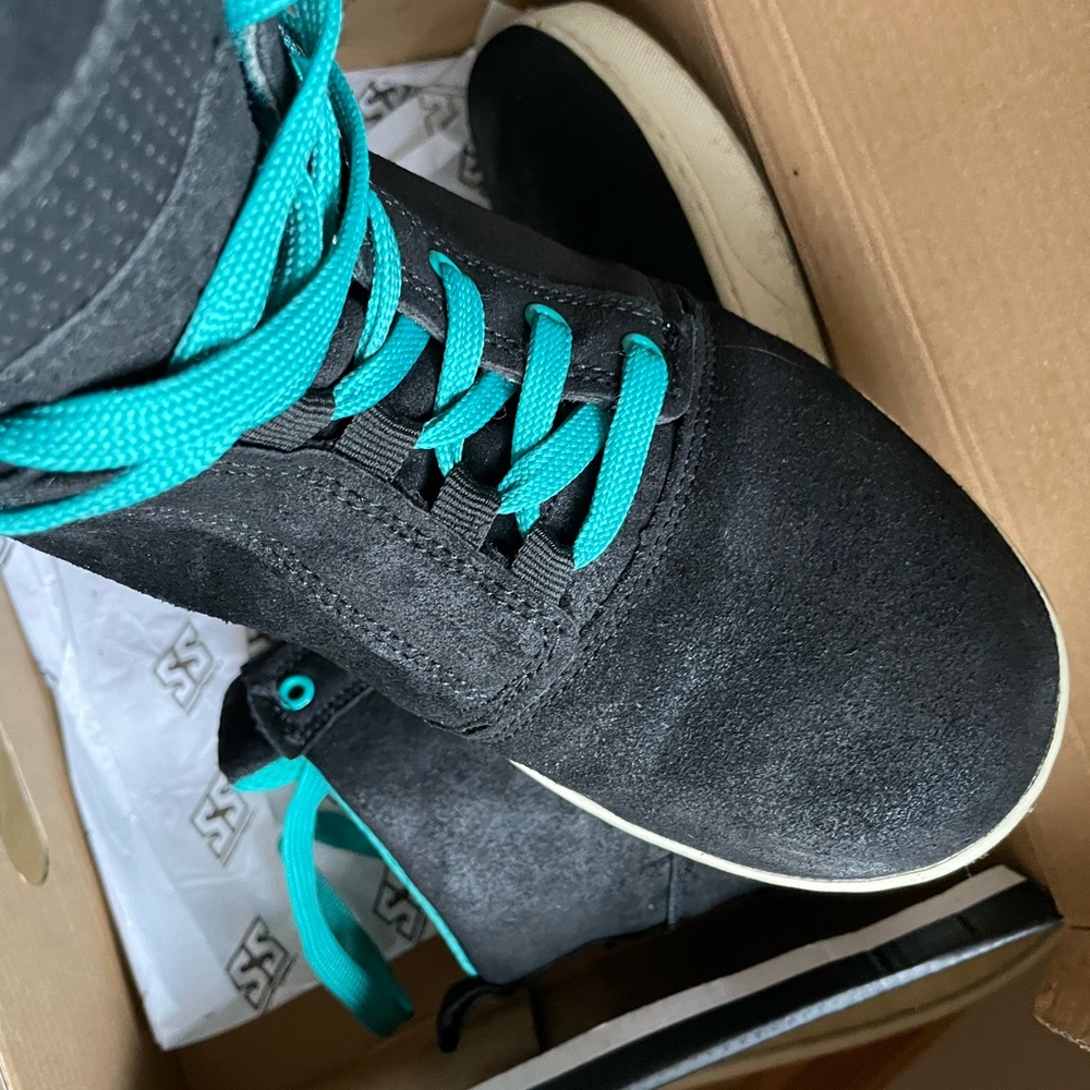 Ladies Speed and Strength Size 8 True Romance Moto Shoe